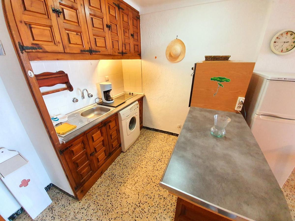 Apartamento Karina Beach-3 Емпуриабрава Екстериор снимка