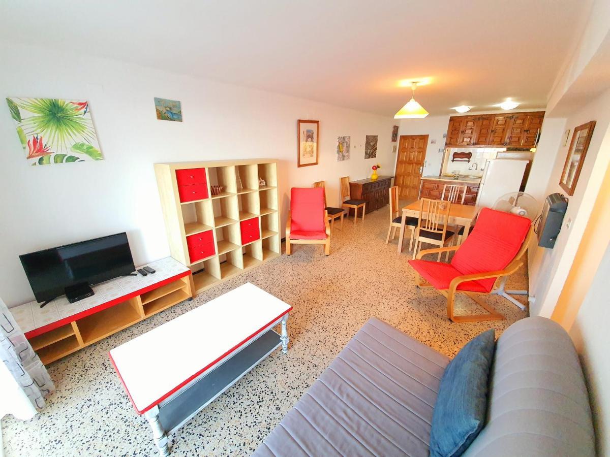 Apartamento Karina Beach-3 Емпуриабрава Екстериор снимка